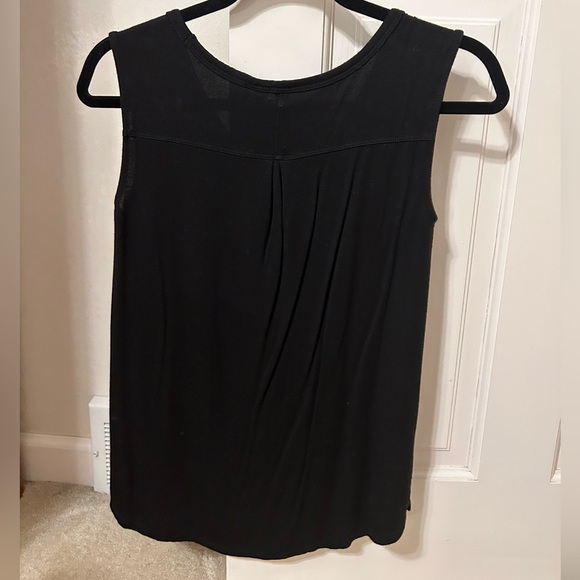 CYNTHIA ROWLEY | black sleeveless blouse - Picture 3 of 3